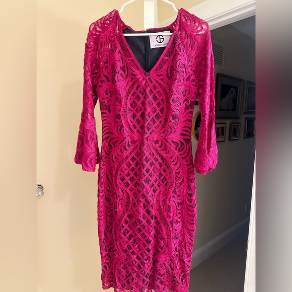 JS Collections - Bell Sleeve Cocktail Dress - Size 4 - Magenta - LIKE NEW - Picture 6 of 13